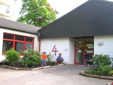 Kindergartengebäude in Helsa