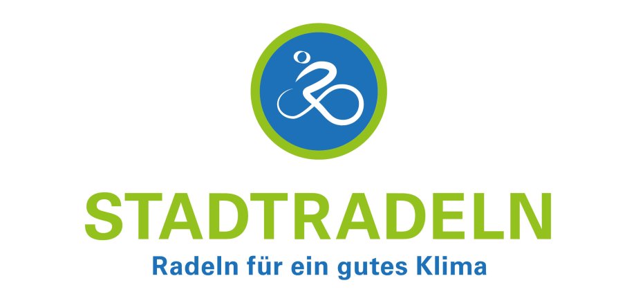 stadtradeln Logo: Auf weißem Hintergrund blaue Kreis mit Fahrrad, Darunter Schriftzug im hellem Grün Stadtradeln